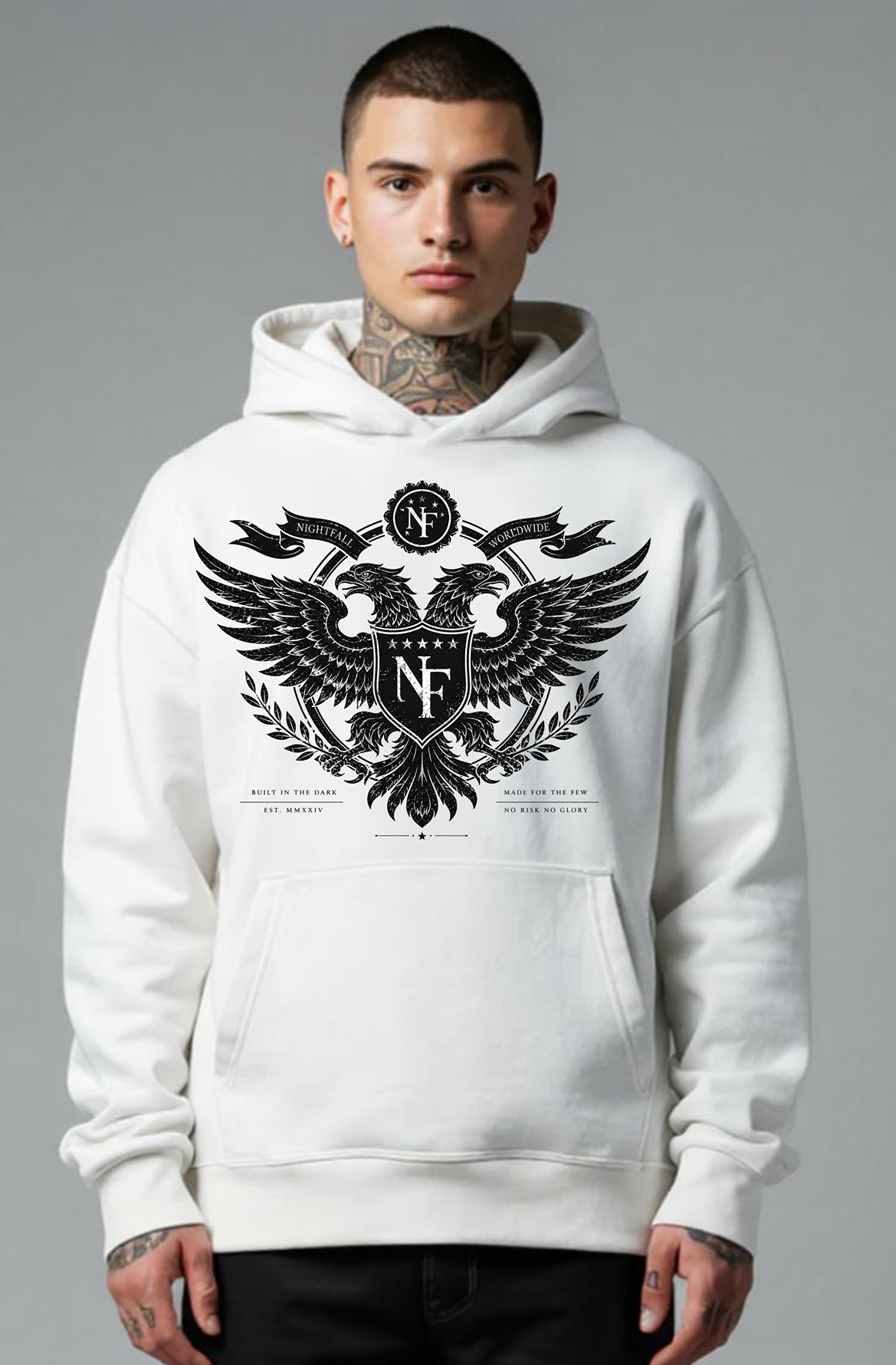 Nf Badge Hoodie - Mit Taschendruck